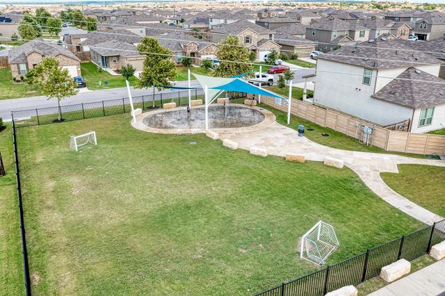 129 Vulcan DR, Jarrell, TX 76537