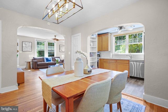 7438 BALTIMORE AVE, Takoma Park, MD 20912