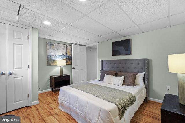 7438 BALTIMORE AVE, Takoma Park, MD 20912
