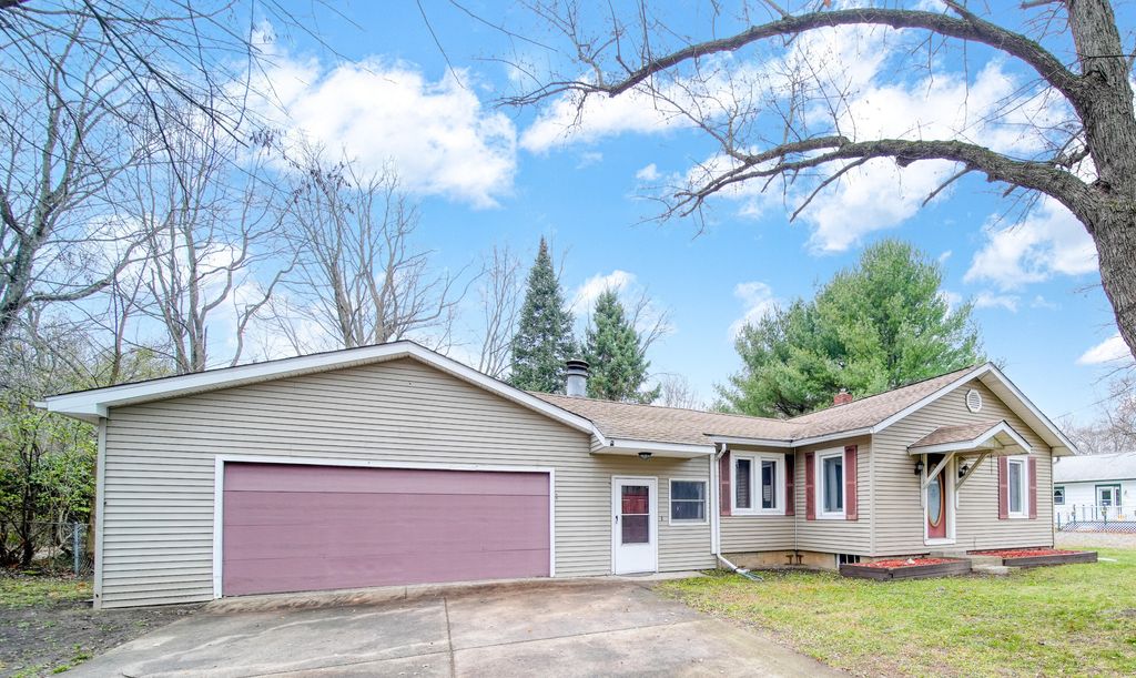5140 Clinton Road, Blackman Twp, MI 49201