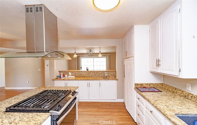1217 S Huron, Santa Ana, CA 92704