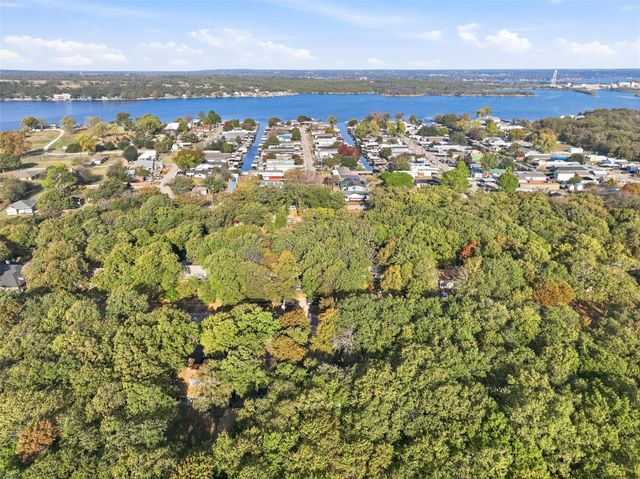 4631 Lyndi Lane, Granbury, TX 76049