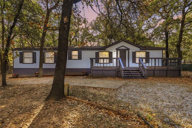 4631 Lyndi Lane, Granbury, TX 76049