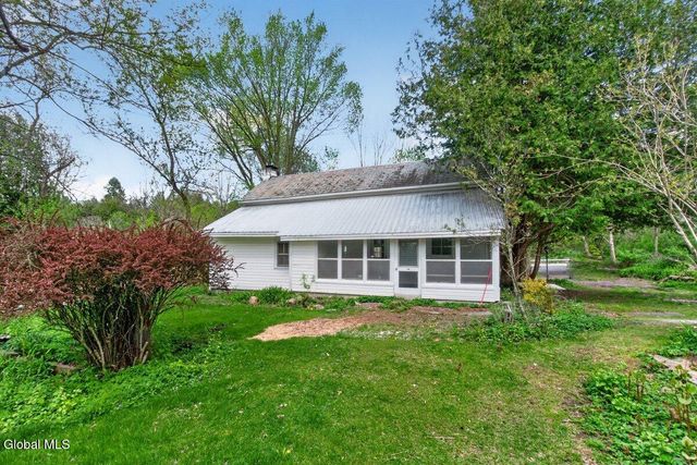 1809 Ridge Road, Queensbury, NY 12804