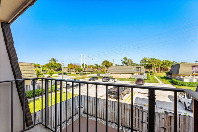 4124 41st Way, West Palm Beach, FL 33407