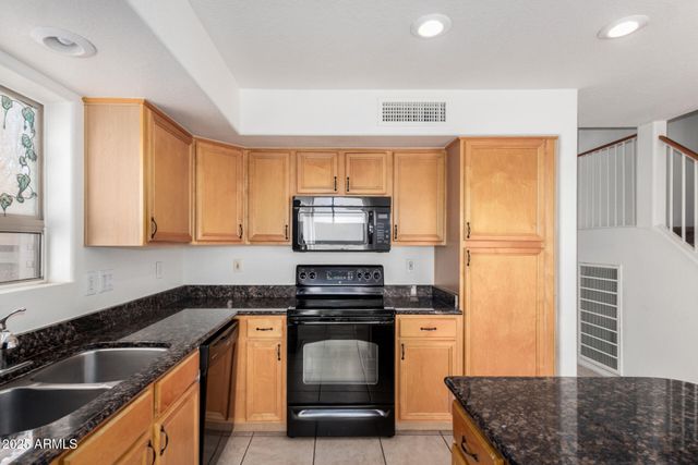 43989 W WADE Drive, Maricopa, AZ 85138