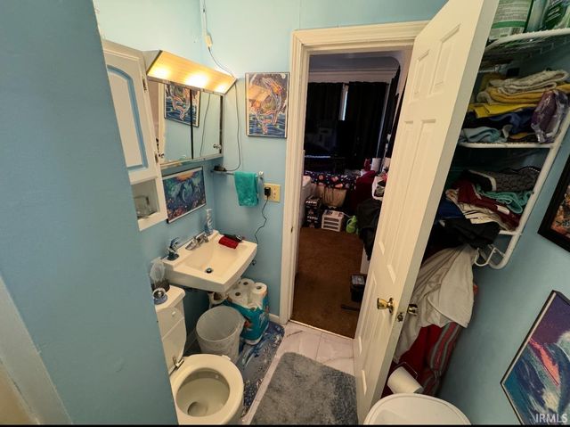 919 Parkview Avenue, Fort Wayne, IN 46802