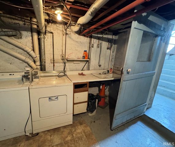 919 Parkview Avenue, Fort Wayne, IN 46802