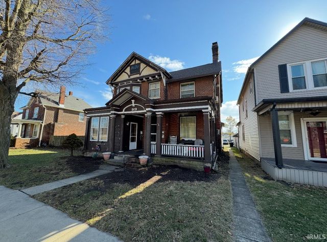 919 Parkview Avenue, Fort Wayne, IN 46802