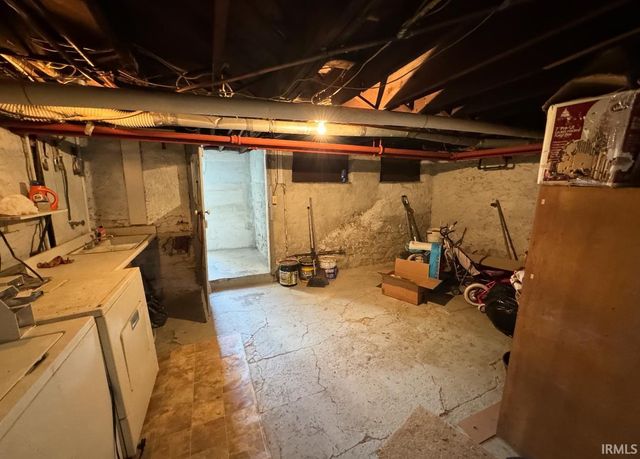 919 Parkview Avenue, Fort Wayne, IN 46802