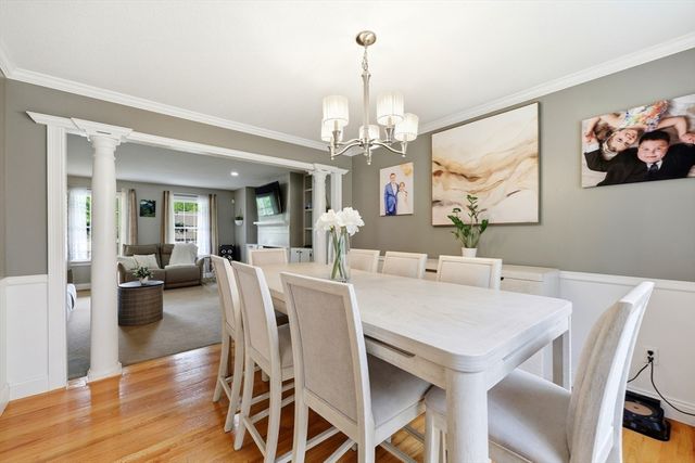 17 Homestead St, Palmer, MA 01069