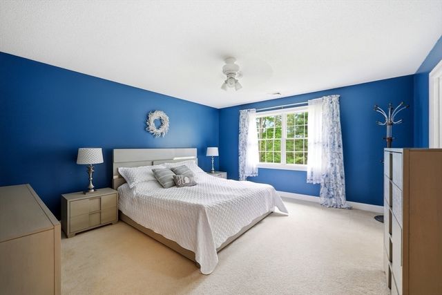 17 Homestead St, Palmer, MA 01069