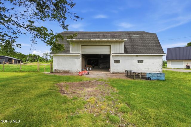 V257 County Road 3, Liberty Center, OH 43532