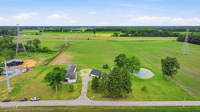 V257 County Road 3, Liberty Center, OH 43532