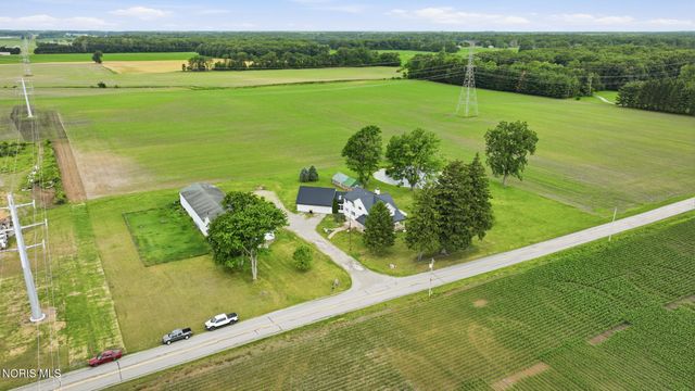 V257 County Road 3, Liberty Center, OH 43532