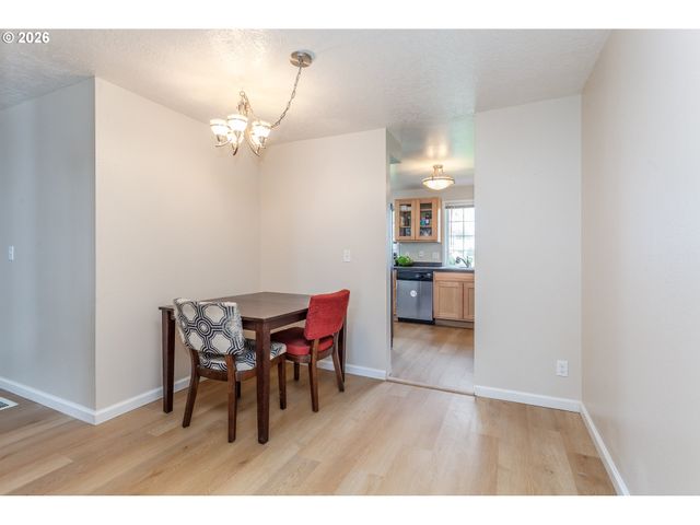 6151 Sw ERICKSON Ave, Beaverton, OR 97008