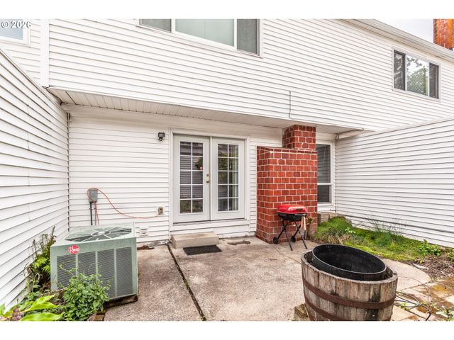 6151 Sw ERICKSON Ave, Beaverton, OR 97008