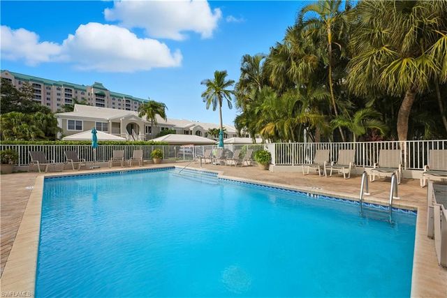 5899 Chanteclair DR # 222, Naples, FL 34108