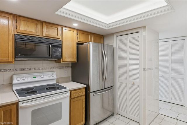 5899 Chanteclair DR # 222, Naples, FL 34108