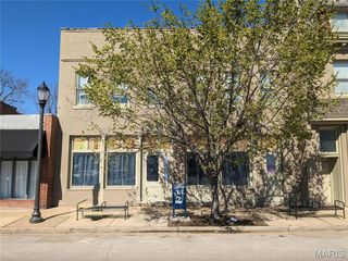 7413 S Broadway, St Louis, MO 63111