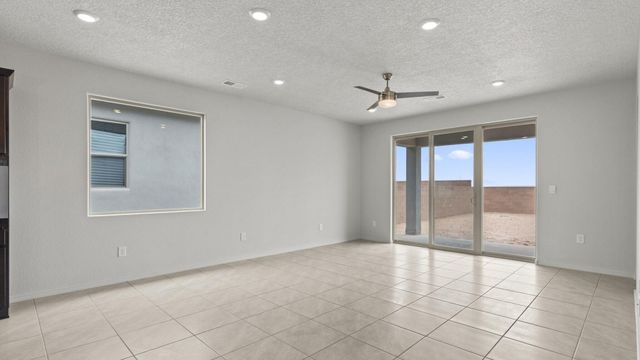 4116 Emerson Drive NE, Rio Rancho, NM 87144
