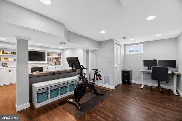 9 HAMPTON, Haddon Township, NJ 08108