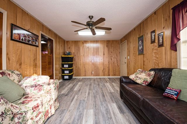 208 Radney St, Columbia, AL 36319