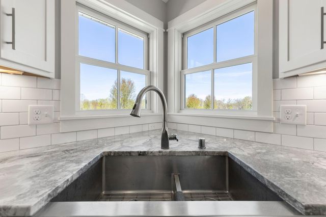 21576 Meadowbrook Avenue N, Scandia, MN 55073
