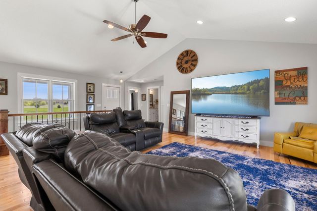 21576 Meadowbrook Avenue N, Scandia, MN 55073
