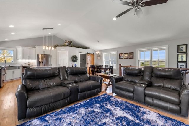 21576 Meadowbrook Avenue N, Scandia, MN 55073