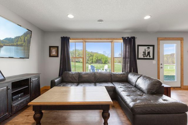21576 Meadowbrook Avenue N, Scandia, MN 55073