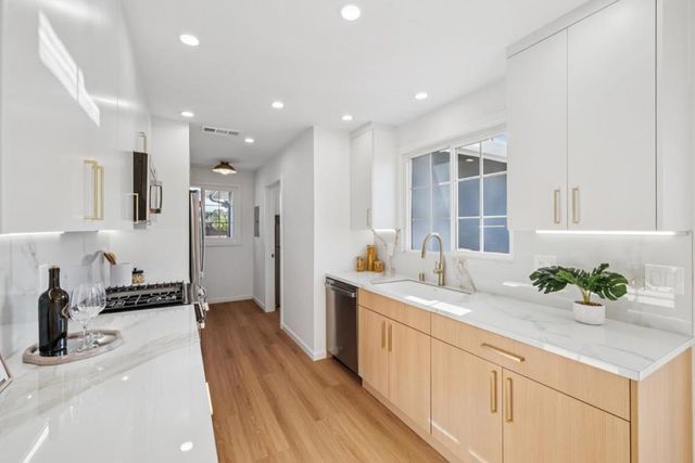941 Amador Avenue, Sunnyvale, CA 94085