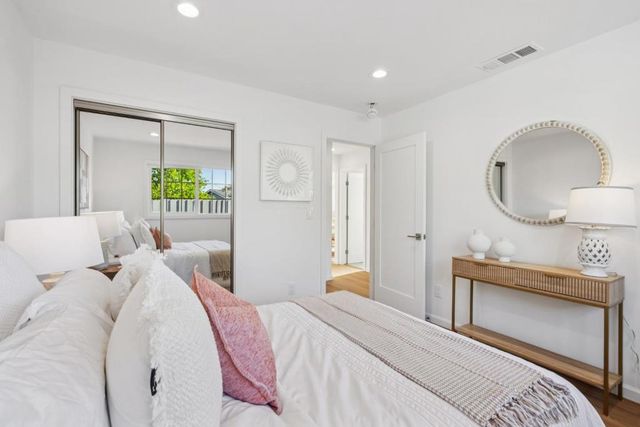 941 Amador Avenue, Sunnyvale, CA 94085