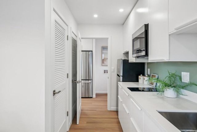 941 Amador Avenue, Sunnyvale, CA 94085