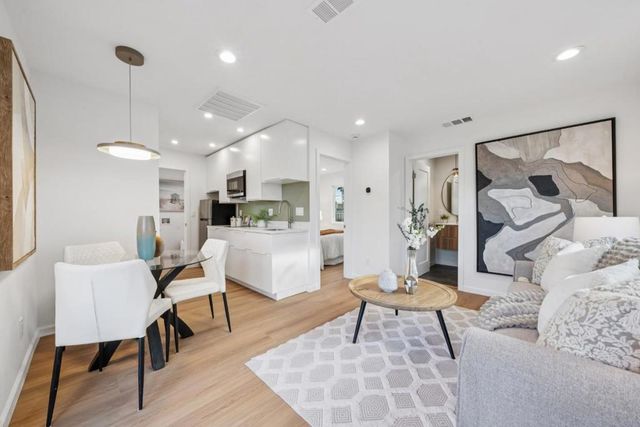 941 Amador Avenue, Sunnyvale, CA 94085