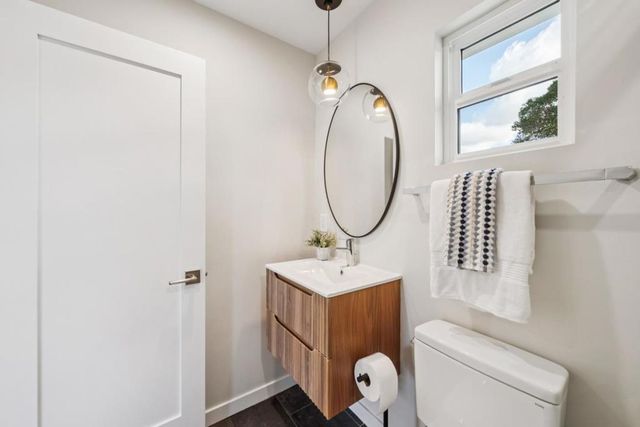 941 Amador Avenue, Sunnyvale, CA 94085