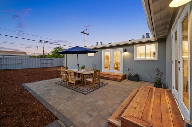 941 Amador Avenue, Sunnyvale, CA 94085