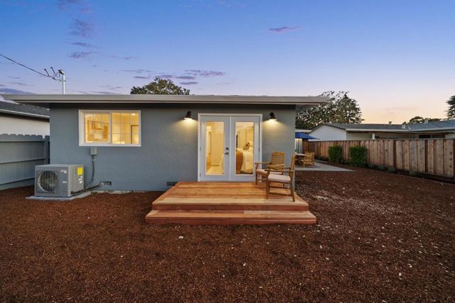 941 Amador Avenue, Sunnyvale, CA 94085
