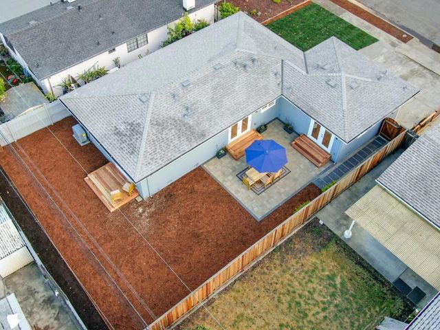 941 Amador Avenue, Sunnyvale, CA 94085
