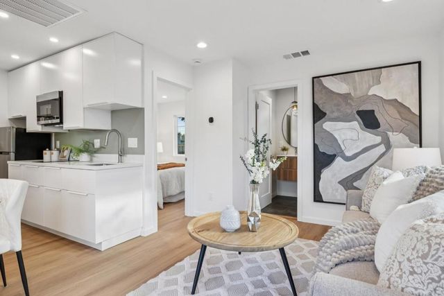 941 Amador Avenue, Sunnyvale, CA 94085