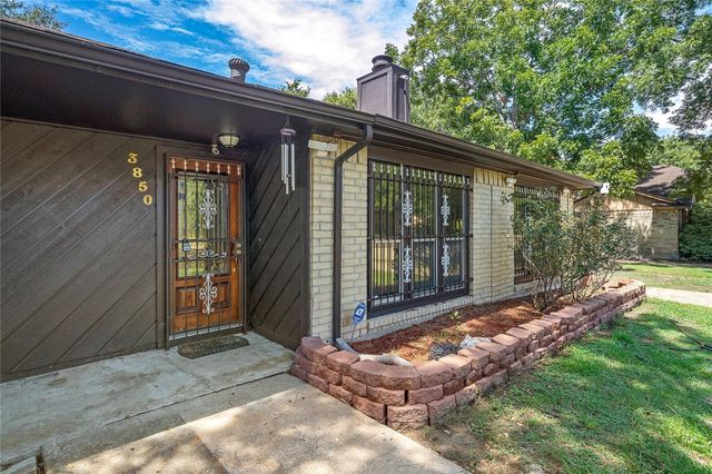 3850 Westmeadow Drive, Houston, TX 77082