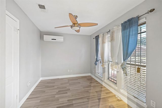 3850 Westmeadow Drive, Houston, TX 77082