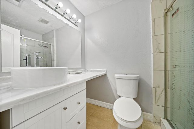 3850 Westmeadow Drive, Houston, TX 77082