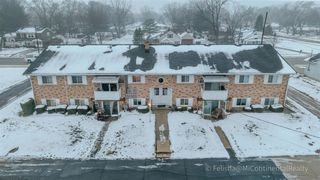 5370 36th Avenue 12, Hudsonville, MI 49426