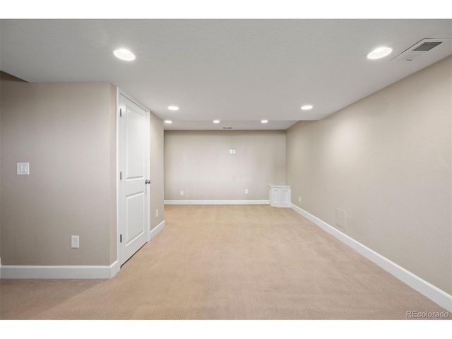 10317 Bellwether Ln, Lone Tree, CO 80124