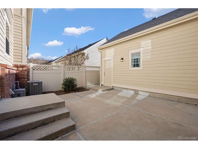 10317 Bellwether Ln, Lone Tree, CO 80124