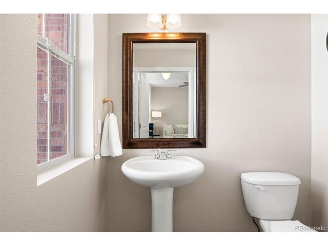 10317 Bellwether Ln, Lone Tree, CO 80124