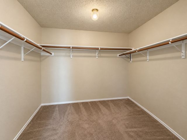 14800 Ledgeview Court, Balch Springs, TX 75180