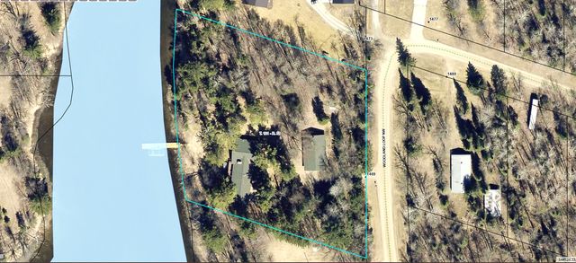 1469 Woodland Loop NW, Baudette, MN 56623