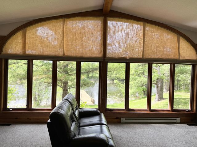 1469 Woodland Loop NW, Baudette, MN 56623